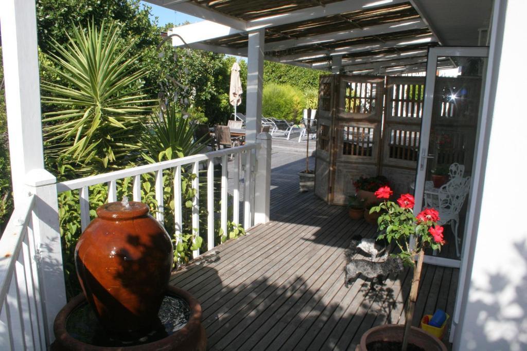 Sea Breeze Beach House Плетенбърг Бей Стая снимка