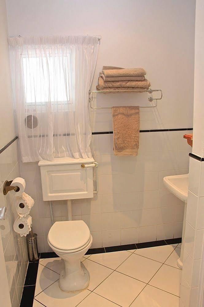 Sea Breeze Beach House Плетенбърг Бей Екстериор снимка